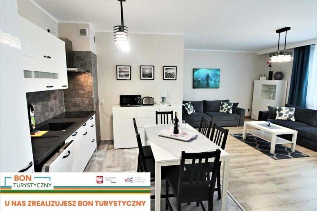 Blizej Morza Deluxe Apartmenty Kolobrzeg Luaran gambar